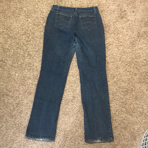 Women’s jeans - Picture 2 of 3